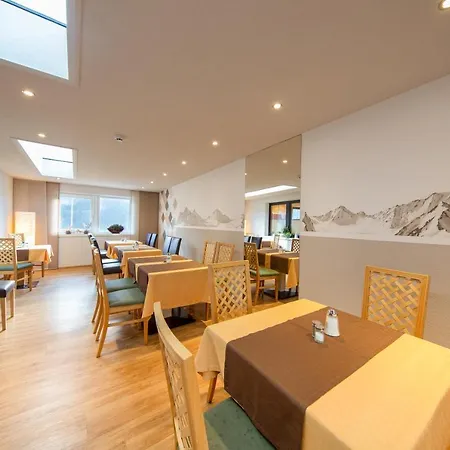 Πανσιόν Haus Stefanie