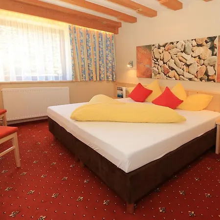 Haus Stefanie 3* Sölden