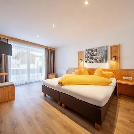 Haus Stefanie 3* זולדן