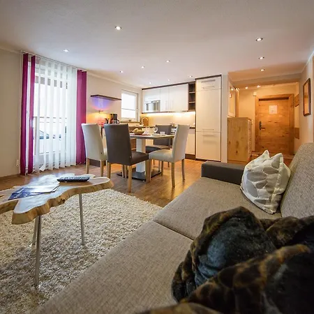 Haus Stefanie Πανσιόν 3*